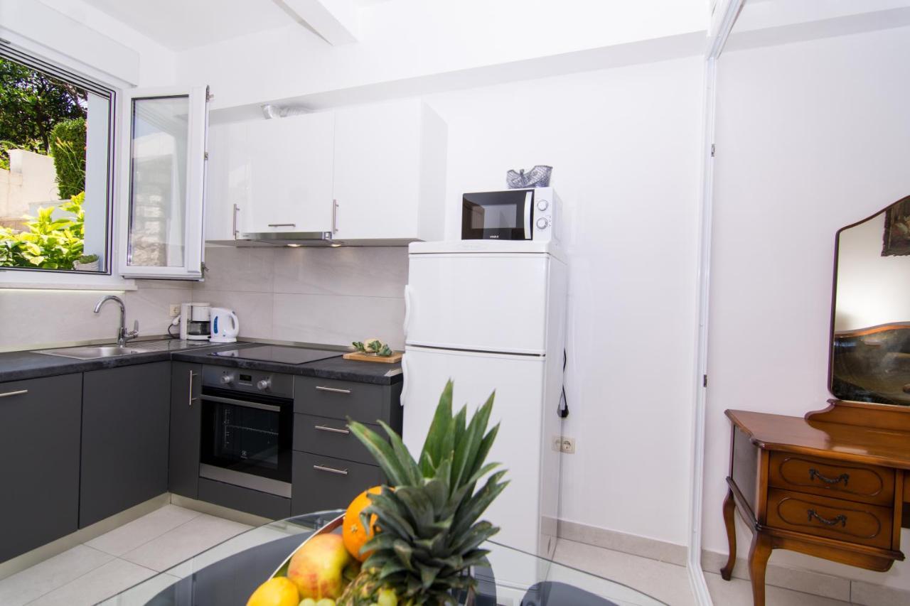 Apartmani Mlacic Donji Okrug  エクステリア 写真