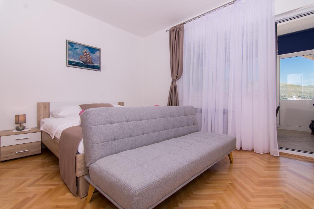 Apartmani Mlacic Donji Okrug  エクステリア 写真